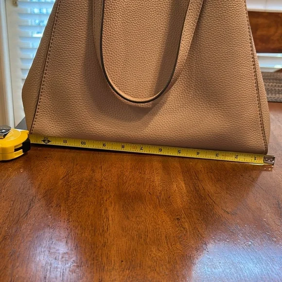 Tory Burch Tan Leather Women's Bag - Picture 2 of 10